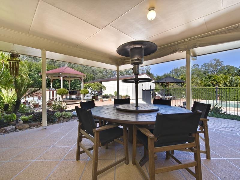 239 Kropp Road, Woodford QLD 4514