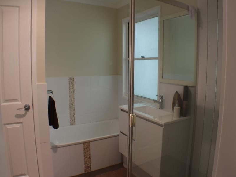 239 Louis Bazzo Drive, Pomona QLD 4568