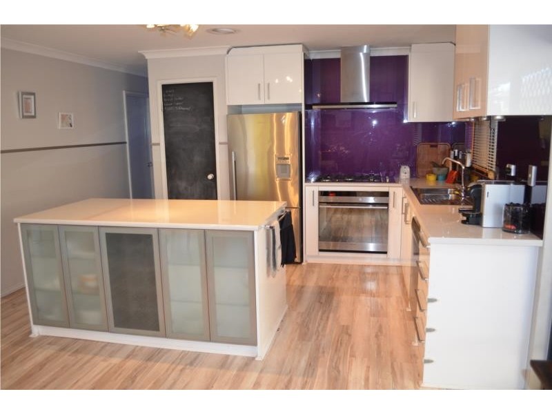 14 Jasmine Way, Glen Iris WA 6230