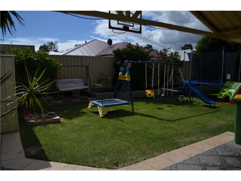 14 Jasmine Way, Glen Iris WA 6230