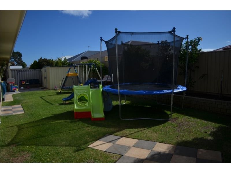 14 Jasmine Way, Glen Iris WA 6230