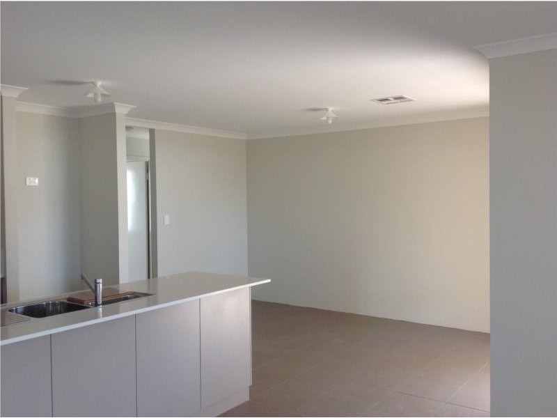 2 Lily Court, Dawesville WA 6211