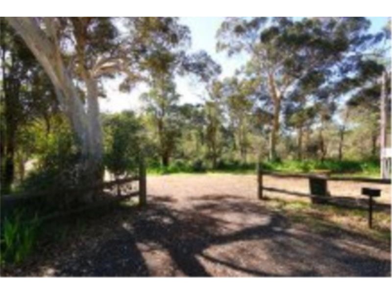 831 Chittering Road, Bullsbrook WA 6084