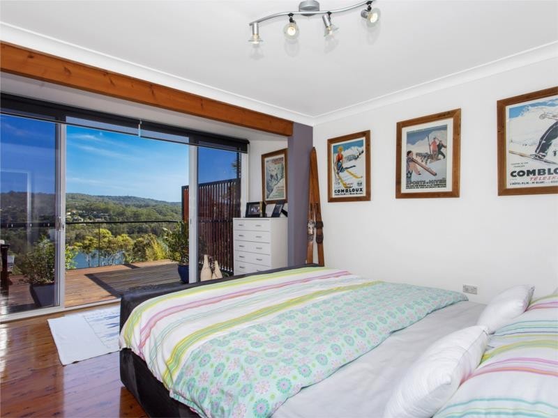 152 Copacabana Drive, Copacabana NSW 2251