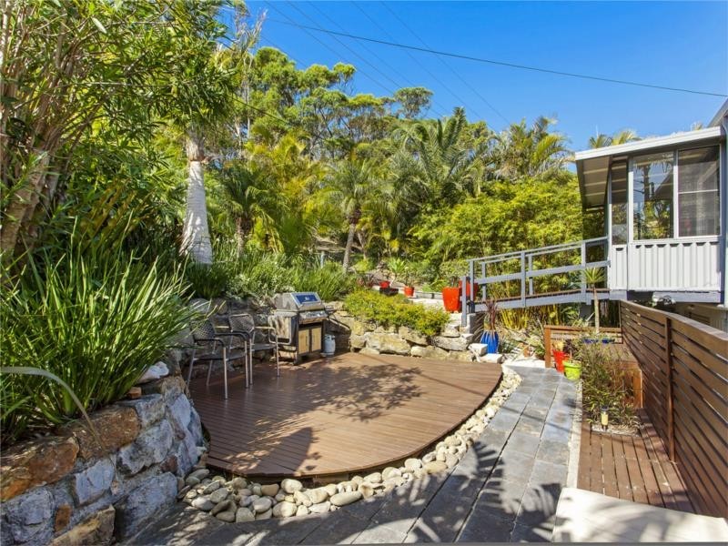 152 Copacabana Drive, Copacabana NSW 2251