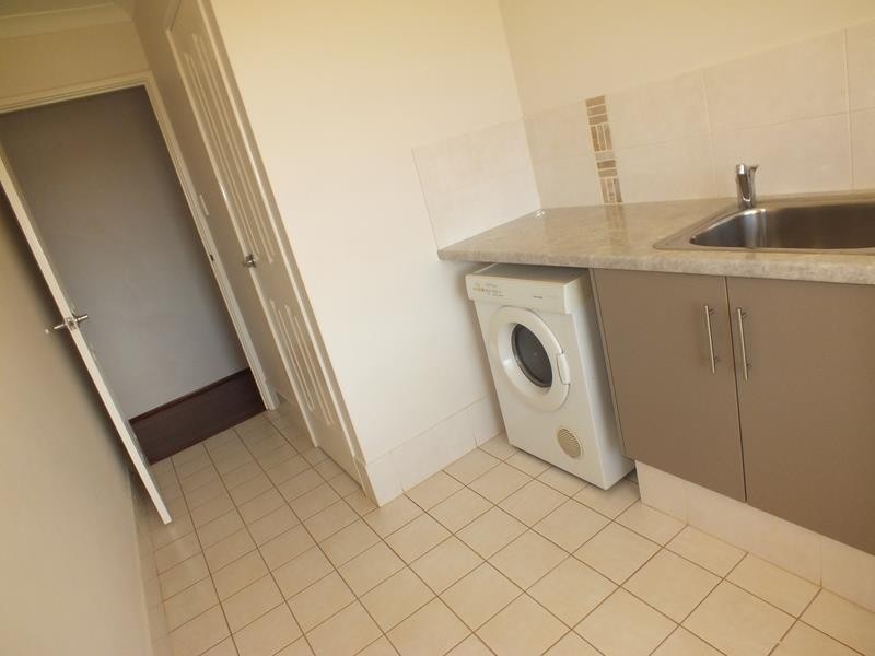 26 Eastlyn Drive, Deepdale WA 6532