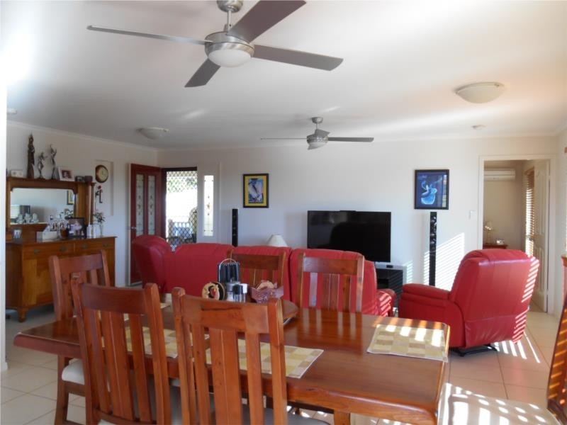 7 Dale Drive, Tiaro QLD 4650