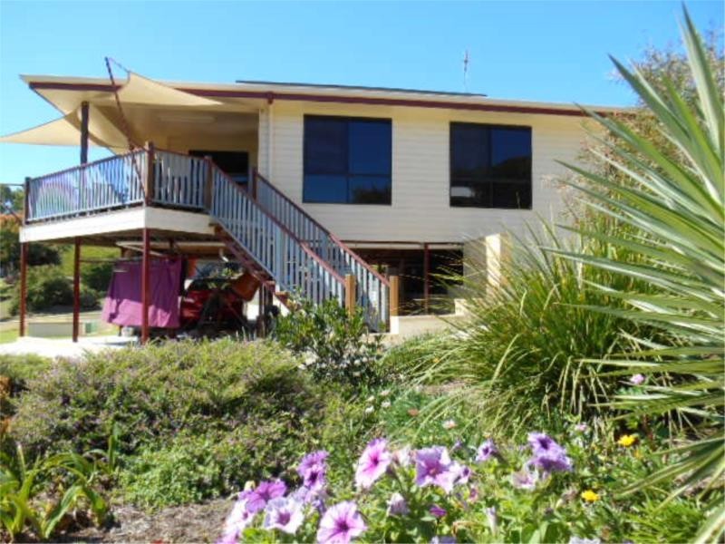 7 Dale Drive, Tiaro QLD 4650