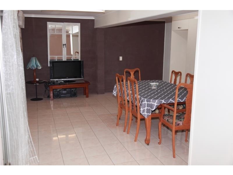 676 Clayton Road, Alloway QLD 4670