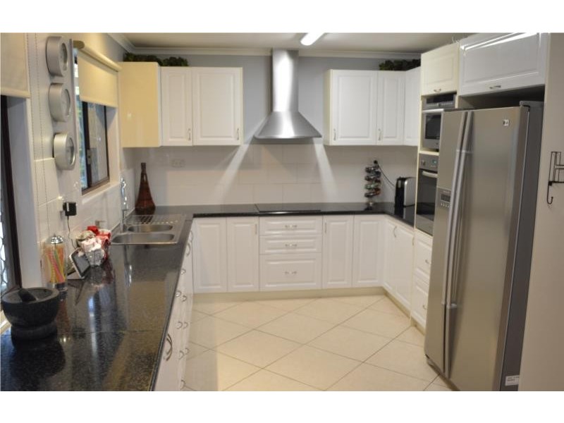 12 Benfer Road, Victoria Point QLD 4165