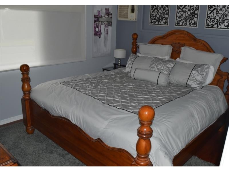 12 Benfer Road, Victoria Point QLD 4165