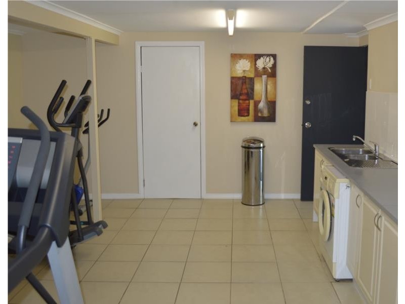 12 Benfer Road, Victoria Point QLD 4165