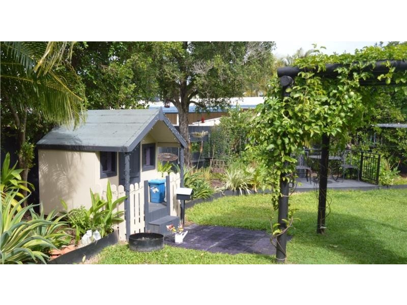 12 Benfer Road, Victoria Point QLD 4165