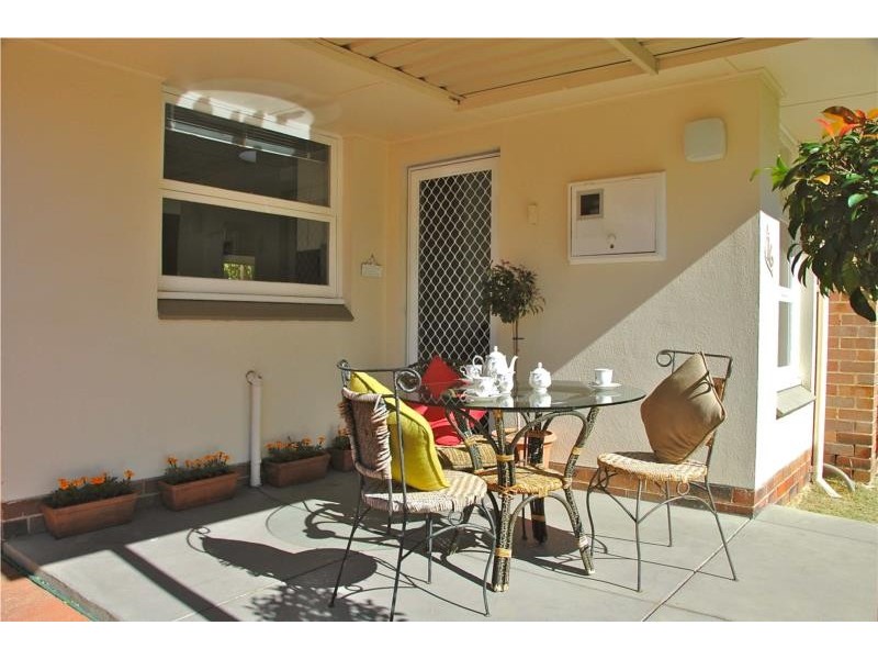 16 Richards Road, High Wycombe WA 6057