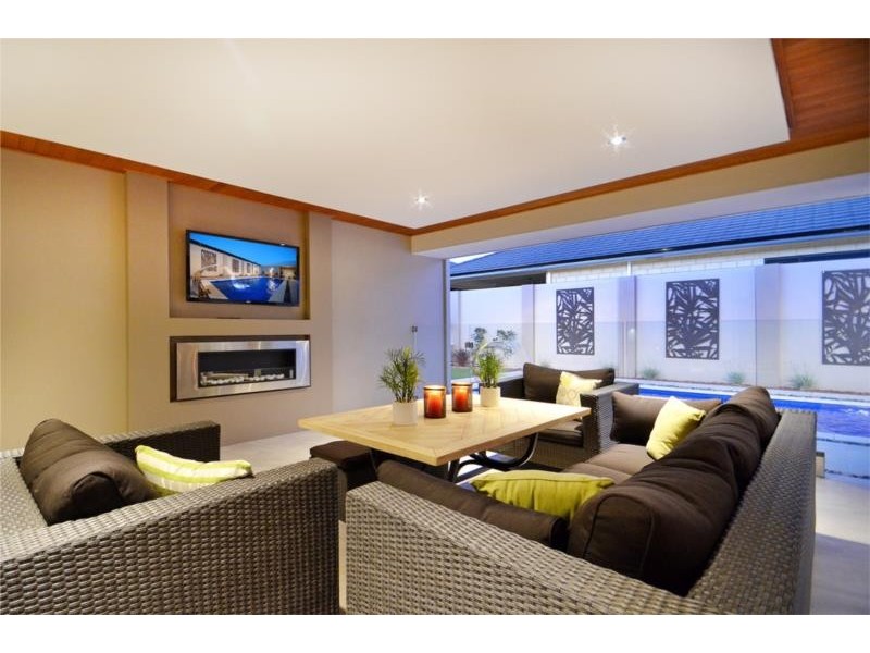 1  Bagatelle Road, Landsdale WA 6065