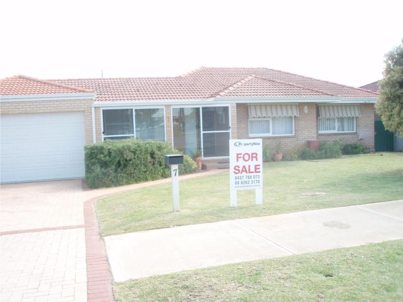 7 Ledgard Street, Rockingham WA 6168