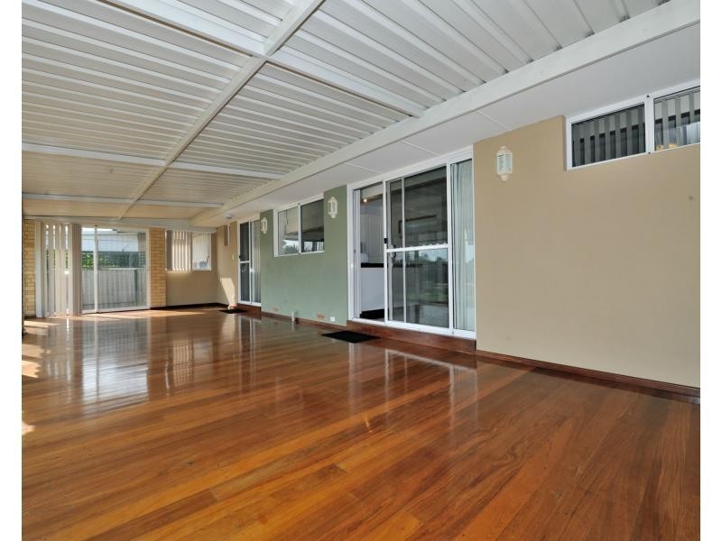7 Ledgard Street, Rockingham WA 6168