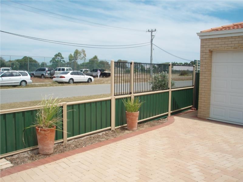 7 Ledgard Street, Rockingham WA 6168