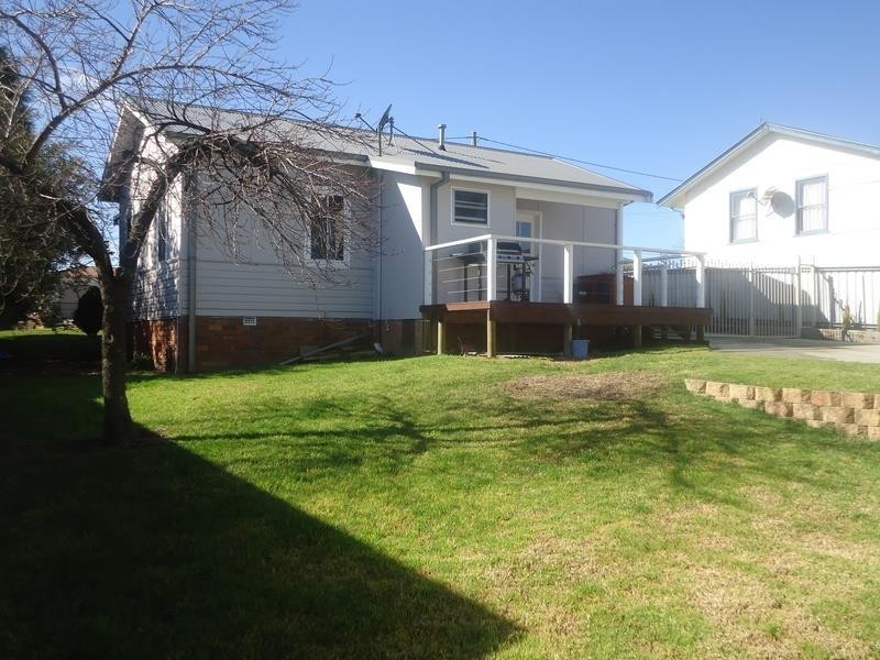 15 Lyon Parade, Wallerawang NSW 2845