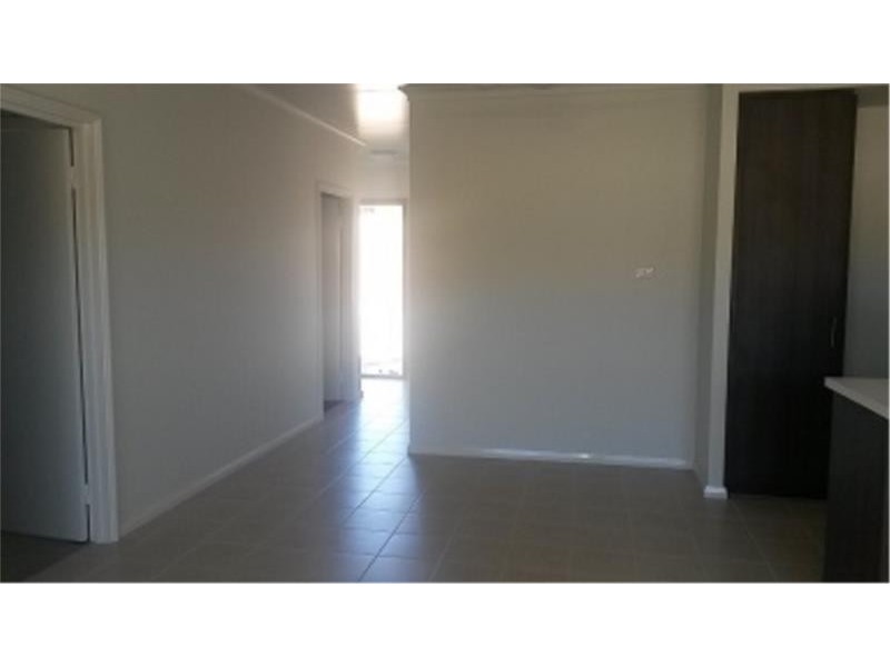 10 Bloodwood Bend, Newman WA 6753