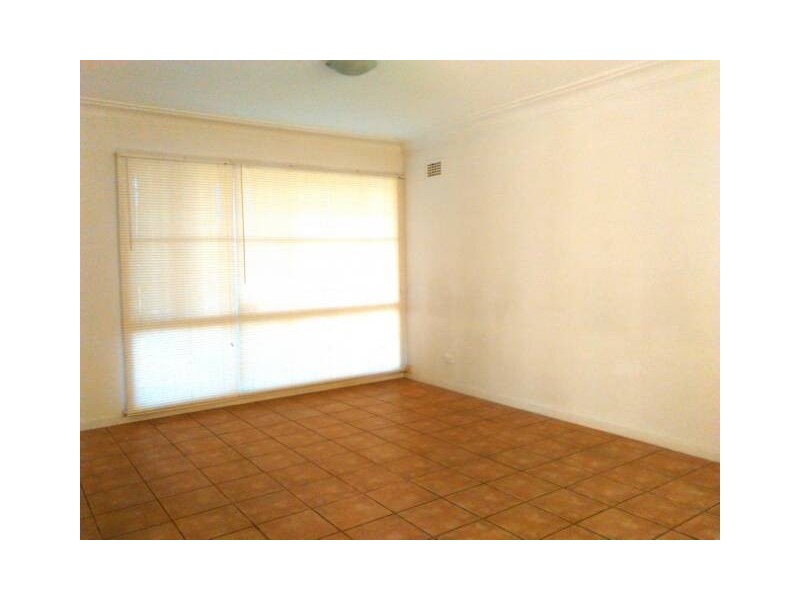 Fairfield West NSW 2165