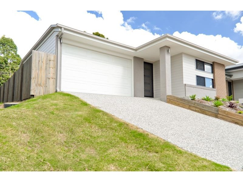 25 Travertine Avenue, Logan Reserve QLD 4133