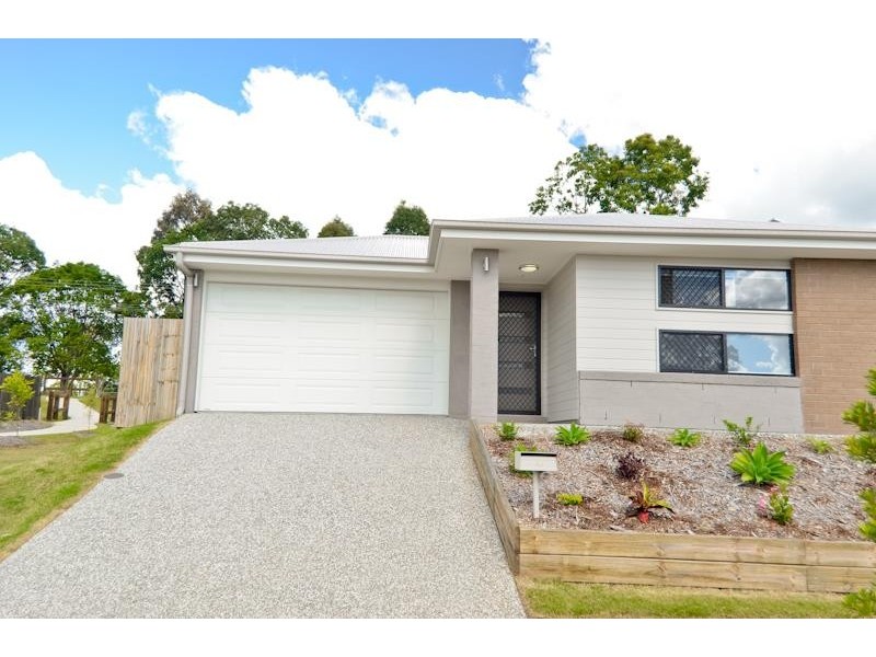 25 Travertine Avenue, Logan Reserve QLD 4133