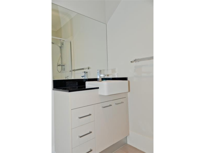 25 Travertine Avenue, Logan Reserve QLD 4133