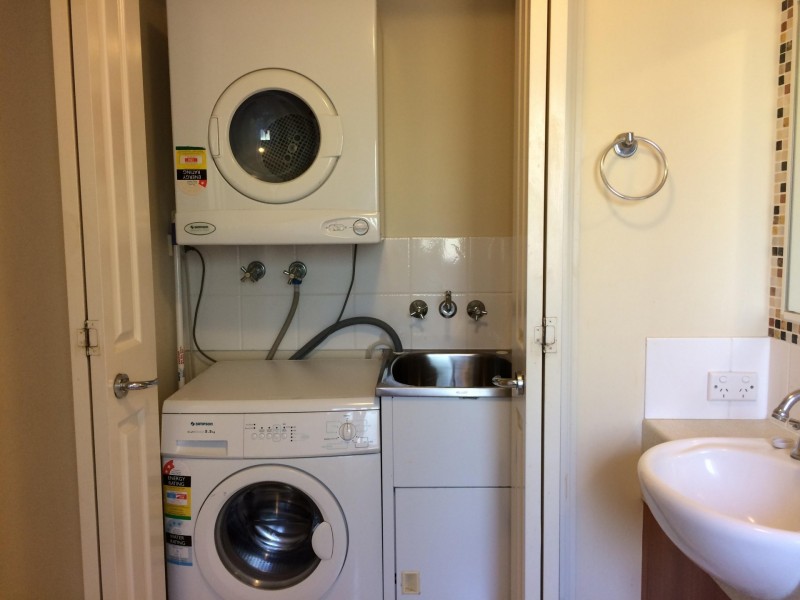 1/38 Petrel Avenue, Mermaid Beach QLD 4218