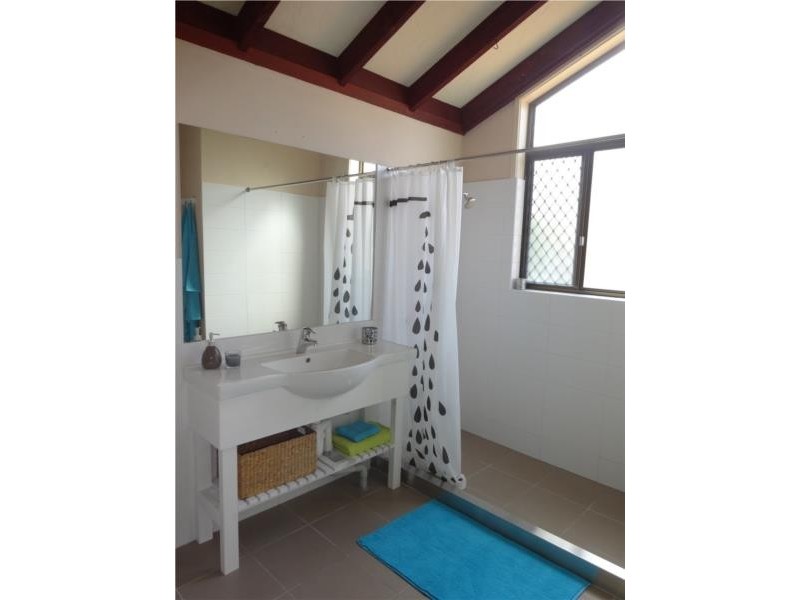 4/7 Parkridge Drive, Molendinar QLD 4214