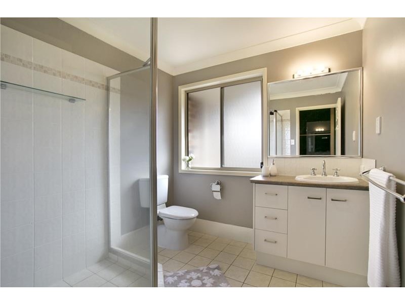 20 Haase Place, Bellbowrie QLD 4070