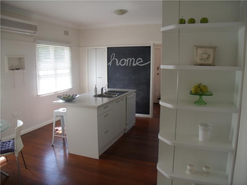 18 Bahtoo Parade, Taree NSW 2430