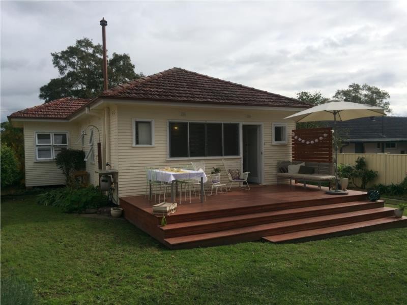 18 Bahtoo Parade, Taree NSW 2430