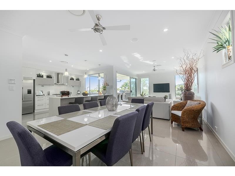 12 Prout Street, Camp Hill QLD 4152