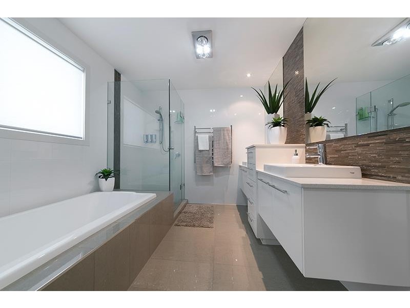 12 Prout Street, Camp Hill QLD 4152