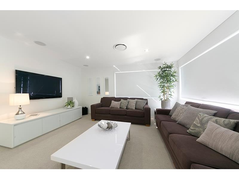 12 Prout Street, Camp Hill QLD 4152