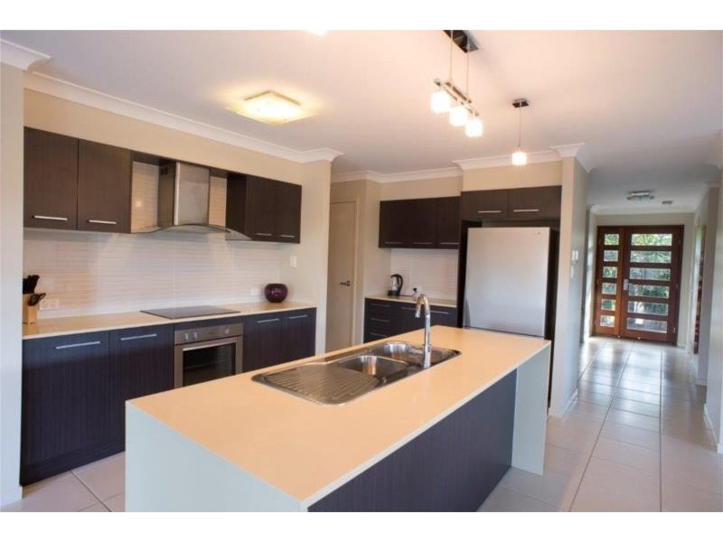 5 Eureka Street, North Lakes QLD 4509