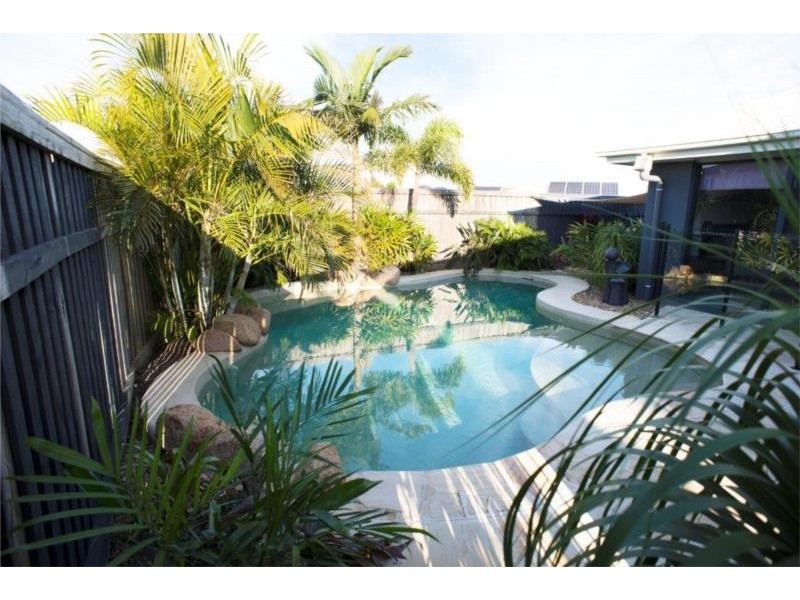 5 Eureka Street, North Lakes QLD 4509