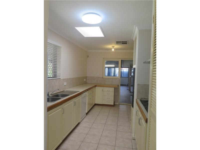 3 Rayne Street, Maddington WA 6109