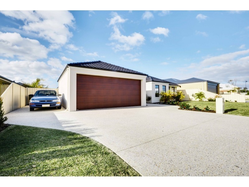 6 Anglesea Way, Madora Bay WA 6210