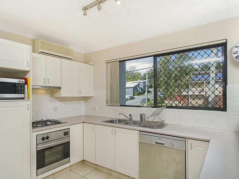 2/51 Miskin Street, Toowong QLD 4066