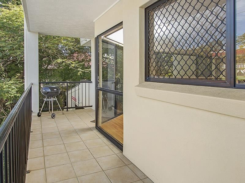 2/51 Miskin Street, Toowong QLD 4066