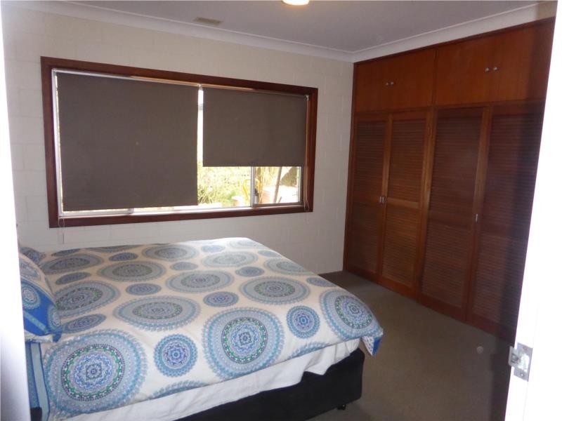 147 Vulcan Street, Moruya NSW 2537