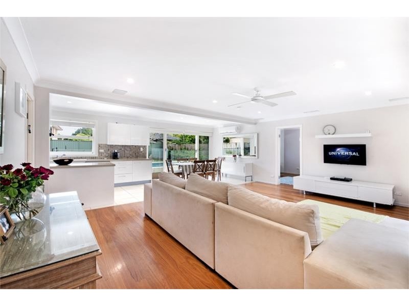 25 Brindisi Avenue, Isle Of Capri QLD 4217