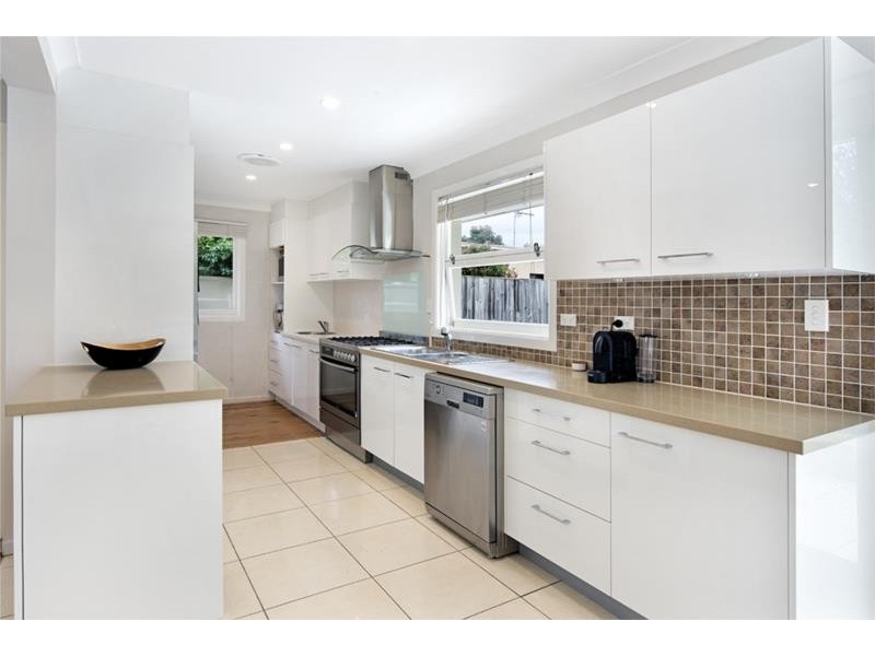 25 Brindisi Avenue, Isle Of Capri QLD 4217
