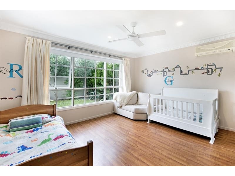 25 Brindisi Avenue, Isle Of Capri QLD 4217