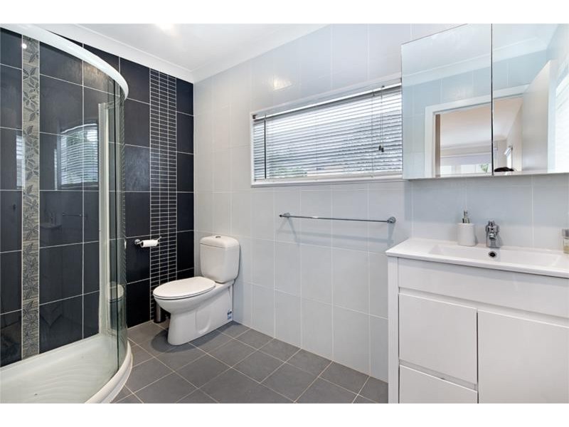 25 Brindisi Avenue, Isle Of Capri QLD 4217