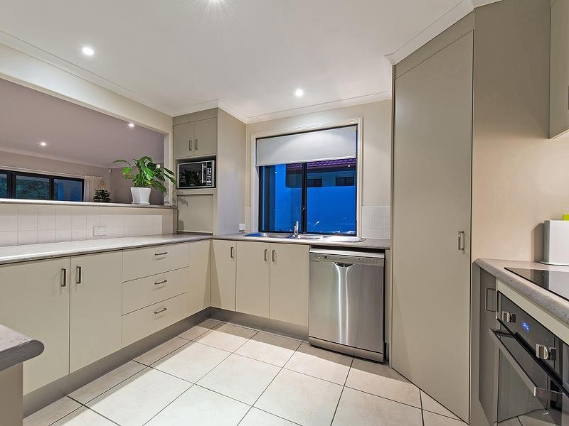 7 Fairway Parade, Peregian Springs QLD 4573