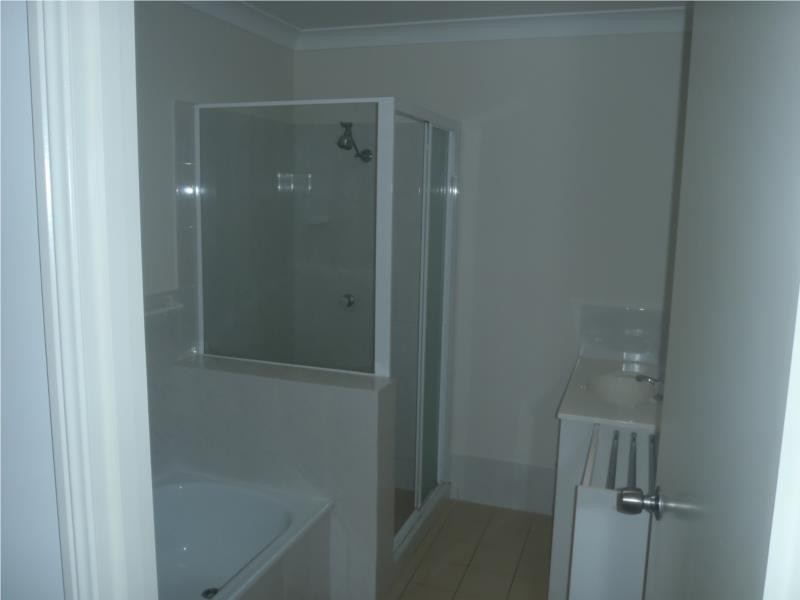 42/1 Resort Drive, Robina QLD 4226