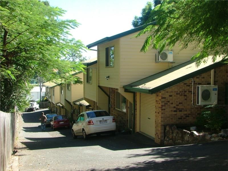 5a Omar Street, West Ipswich QLD 4305